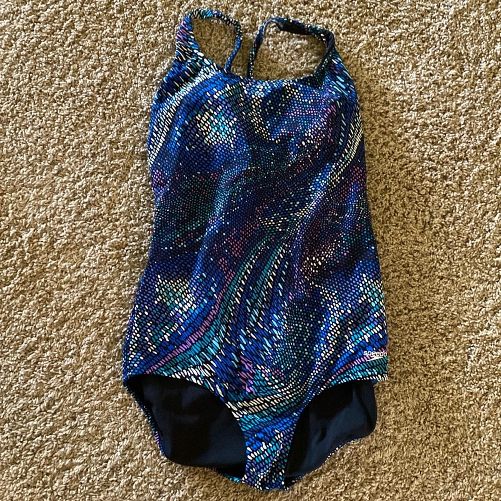 New without tags Speedo swimsuit